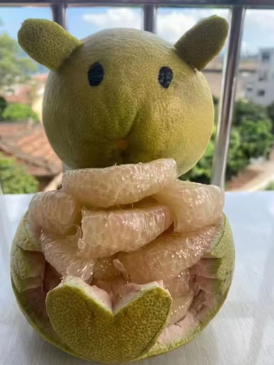 剥开的仙游文旦柚果肉